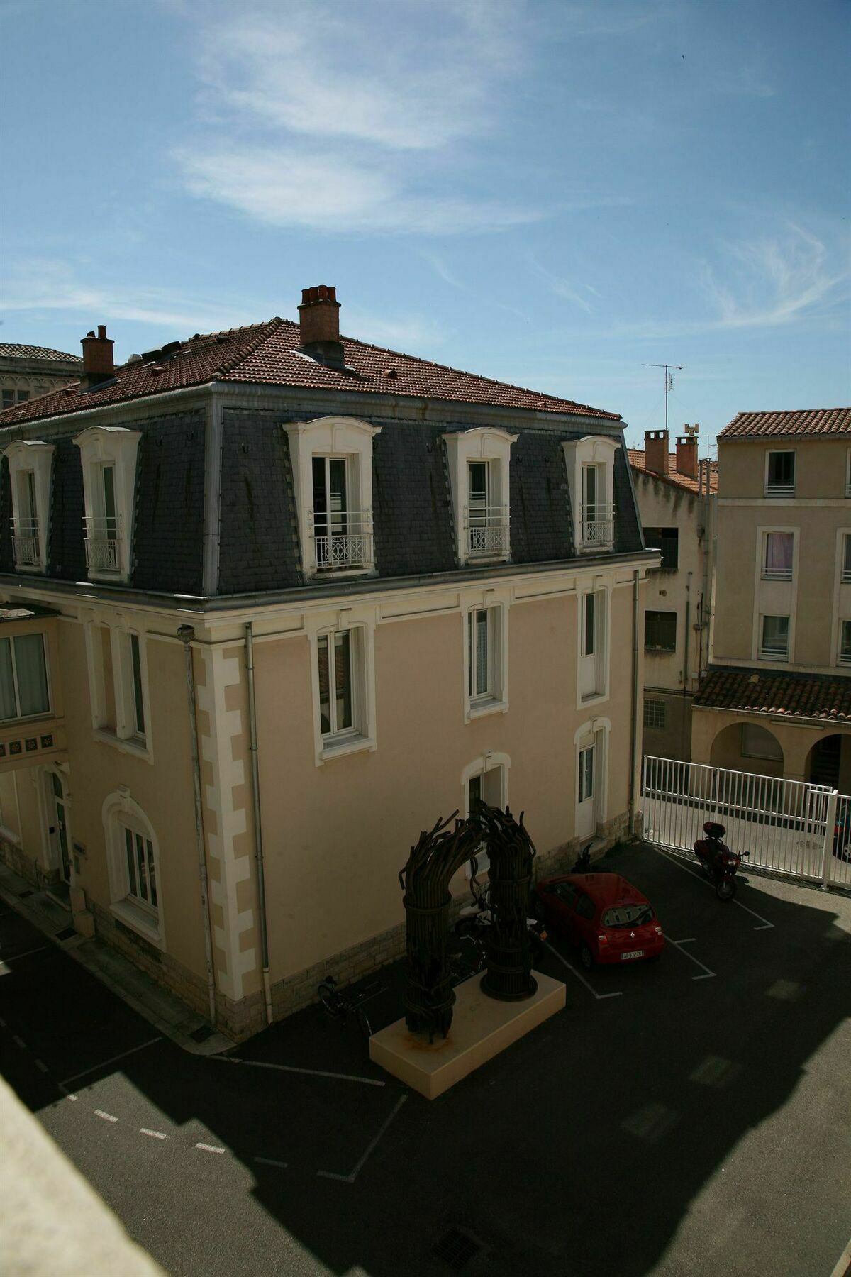 Les Cordeliers Aparthotel 2*